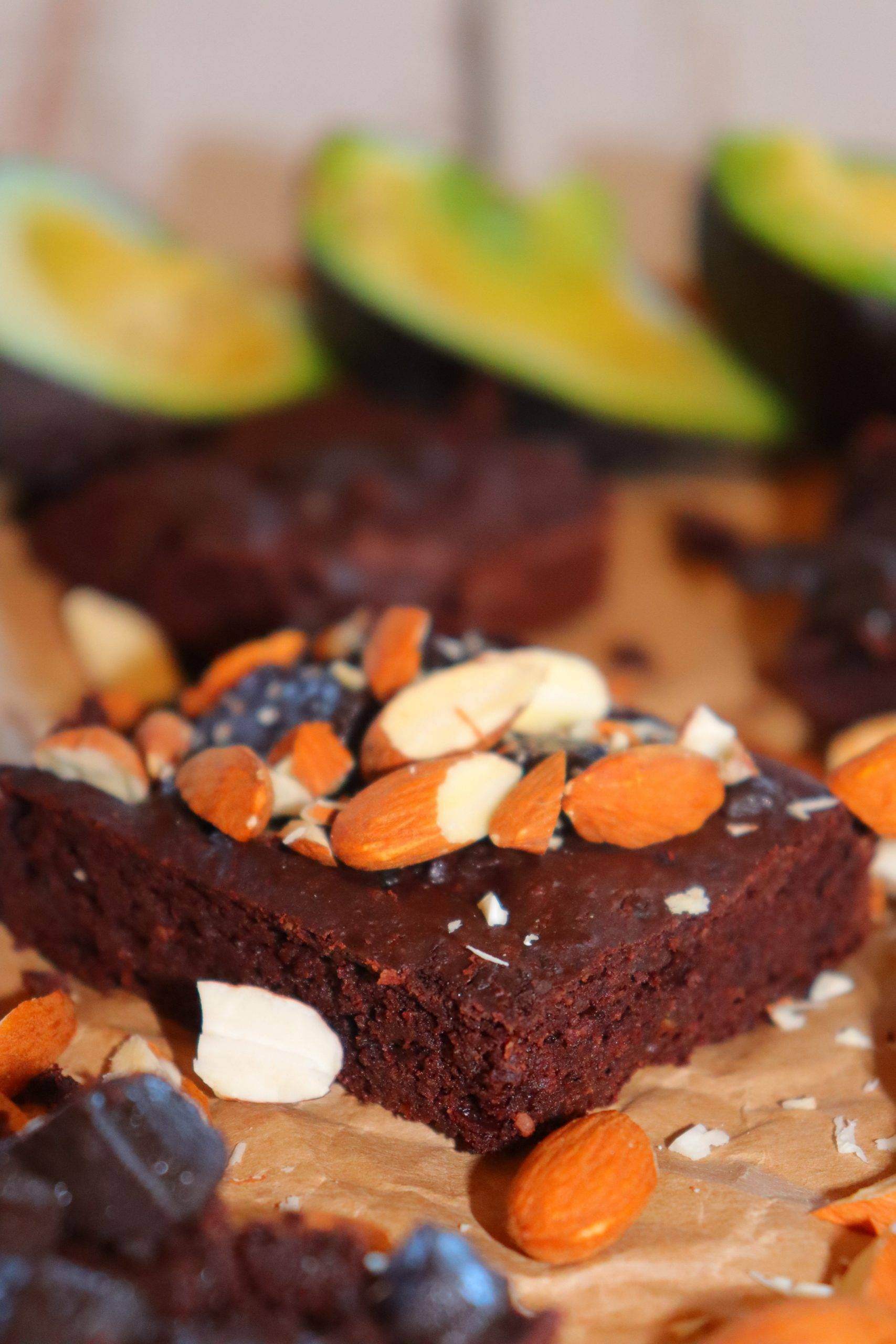 Avokado brownies