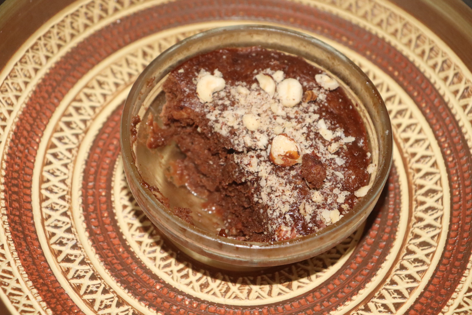 LCHF Choklad och Hasselnötsmugcake