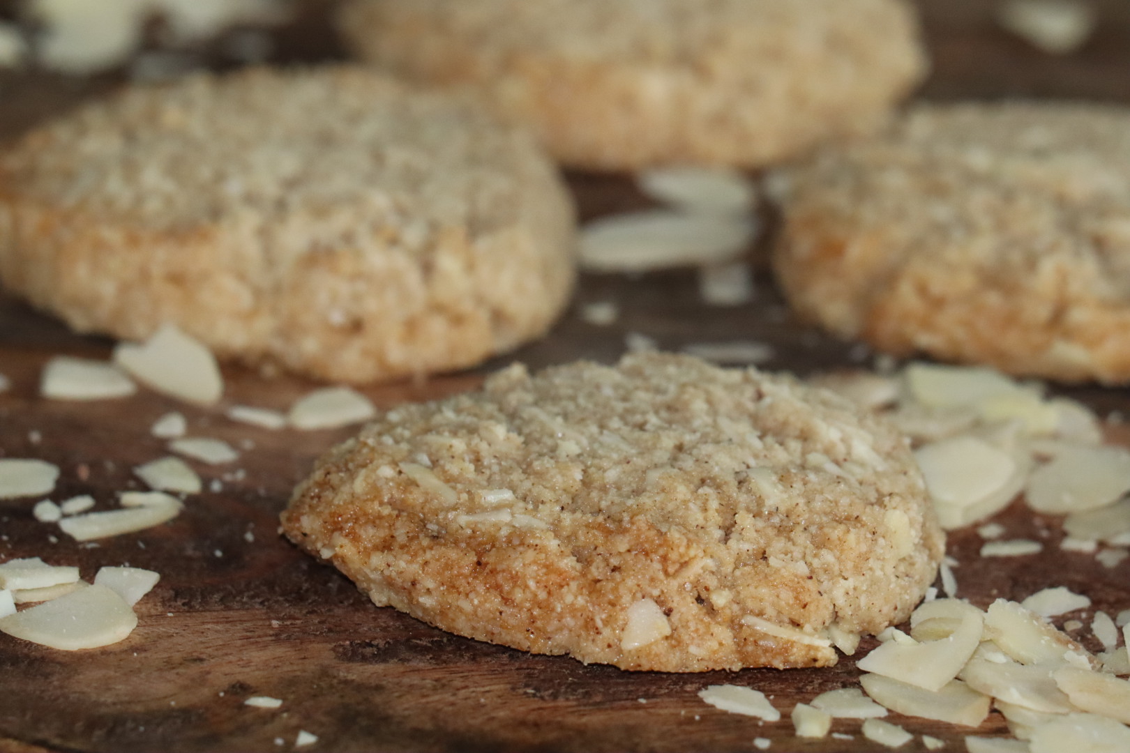 LCHF Småkakor med smak av pepparkaka